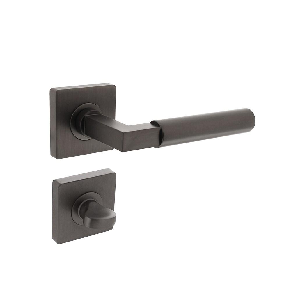 Deurkruk Baustil op vierkante rozet met nokken 55x55x10mm en WC7mm antraciet-grijs afbeelding