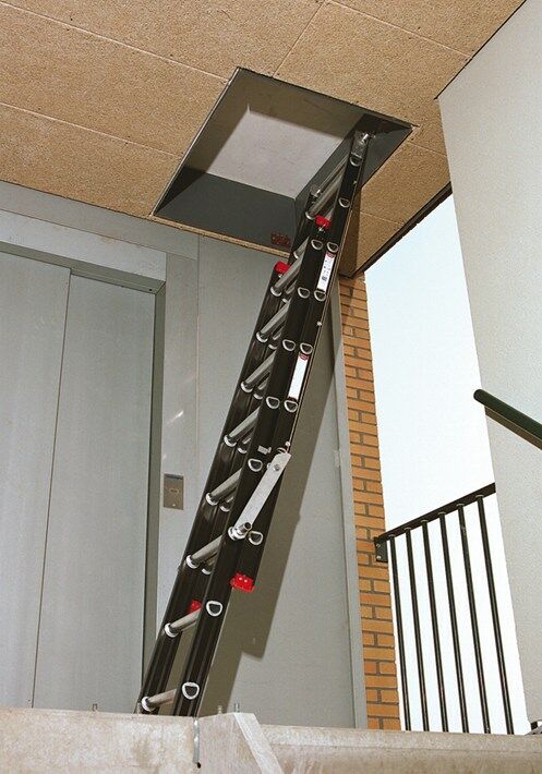 2-dlg Liftmachinekamerladder ZML 2040 2 x 8 afbeelding