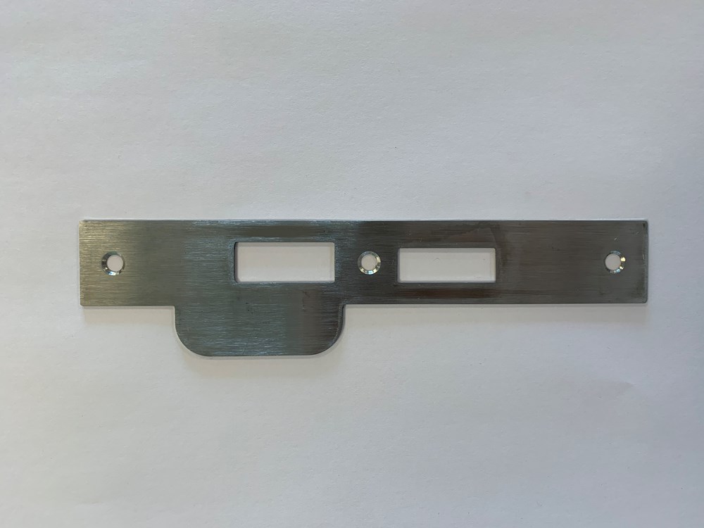 4tecx Sluitplaat RVS tbv veiligheidsslot 119/17T steekmaat pc 55mm sluitplaat vierk. draairichting 1 recht